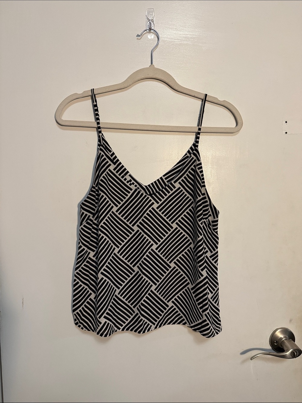 Forever 21 Black and White Geometric V-Neck Cami - Size M